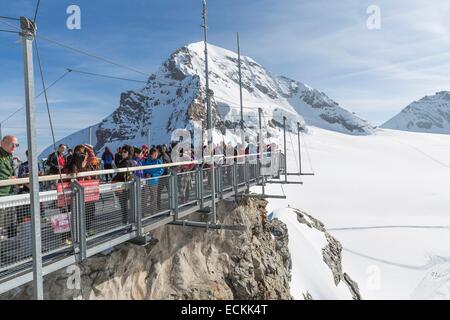 La Suisse, canton de Berne, entre Grindelwald et Wengen, inscrite au Patrimoine Mondial de l'UNESCO, le Jungfraujoch terrasse à la plus haute gare en Europe Banque D'Images