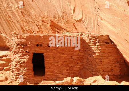 Cliff dwellings occupés par l'Puebloan autochtones dans l'état de l'Utah, au sud-ouest de la France. Banque D'Images