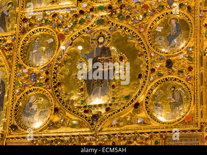 Le Christ en majesté, pièce maîtresse de la Pala d'Oro, Basilica di San Marco, Venise, Italie Banque D'Images
