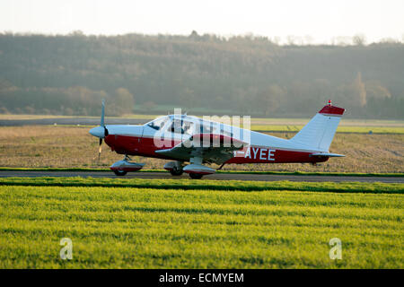 Piper PA28 Cherokee. G-AYEE Banque D'Images