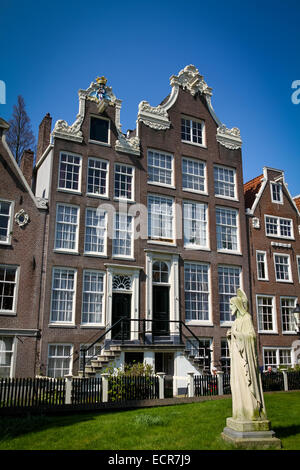 Le begijnhof cour au centre d'amsterdam Banque D'Images