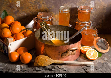 Faire de la confiture. Banque D'Images