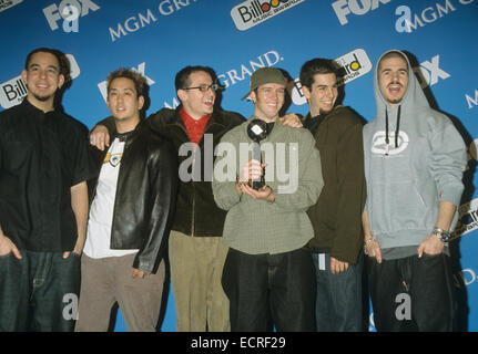 Groupe de rock américain LINKIN PARK au Billboard Music Awards 2001 à Las Vegas. Photo Jeffrey Mayer Banque D'Images