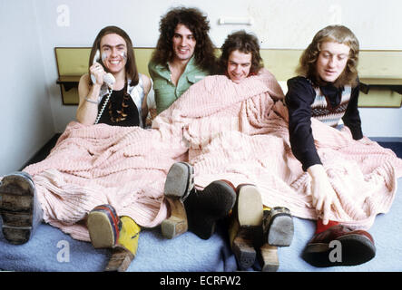 SLADE UK groupe pop de 1973. De gauche à droite : Dave Hill, Don Powell, Jim Lea, Noddy Holder Banque D'Images