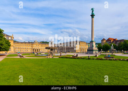 Nouveau Palais, place Schlossplatz, Stuttgart, BADEN-Württemberg, Allemagne Banque D'Images