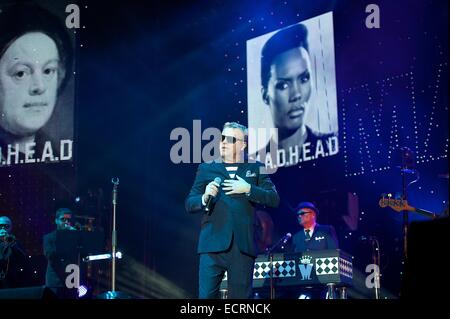 Glasgow, Ecosse, Royaume-Uni. Au 18 décembre, 2014. Madness effectuer à Glasgow SSE Hydro pour le jeudi 18 décembre 2014 Crédit : John Graham / Bassline Images/Alamy Live News Banque D'Images
