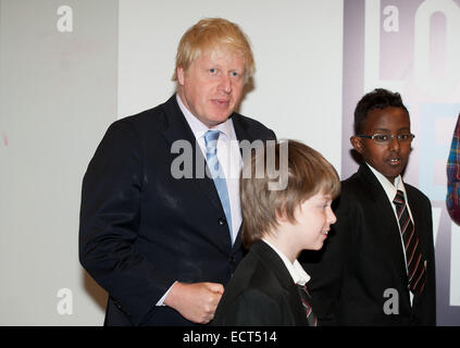 Le maire de Londres Boris Johnson et ancien maire de New York Michael Bloomberg le coup d'envoi de la Semaine des technologies de Londres à la Central travaillant dans l'East London Shoreditch. Avec : Boris Johnson Où : London, Royaume-Uni Quand : 16 Juin 2014 Banque D'Images