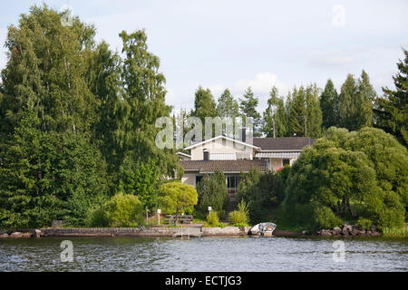 Maison de campagne, lac rautavesi, vammala village, Finlande, Europe Banque D'Images