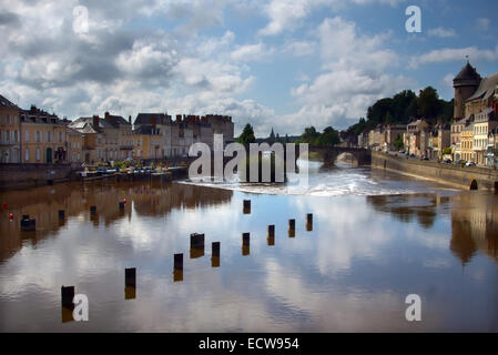 Chateau Gontier, Mayenne, France Banque D'Images