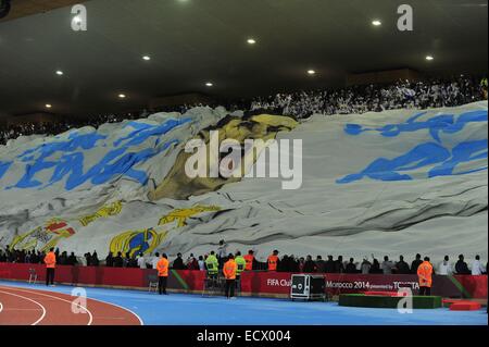 Marrakech, Maroc. 18Th Oct, 2014. Fans de Real Madrid pendant la Coupe du Monde des Clubs de la FIFA 2014 à Marrakech. Credit : Marcio Machado/ZUMA/Alamy Fil Live News Banque D'Images