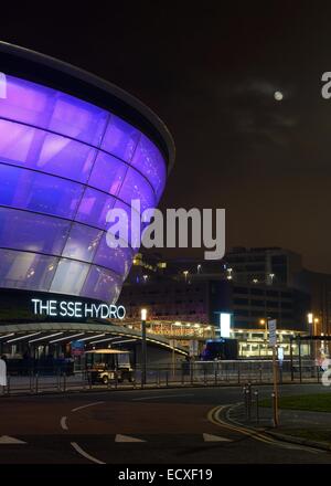 L'entrée de la SSE Hydro, Glasgow, Ecosse, après la tombée de la Banque D'Images