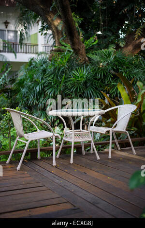 Deux chaises de jardin Banque D'Images