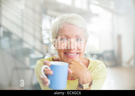 Older woman Banque D'Images