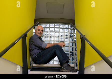 Portrait de mathématicien et gourou risque, le Professeur Sir David Spiegelhalter au Centre des Sciences Mathématiques, UniCambridge Banque D'Images