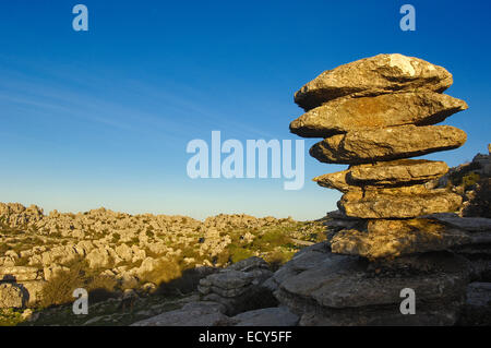 Groupe de travail sur l'érosion des calcaires du Jurassique, Torcal de Antequera, Malaga province, Andalusia, Spain, Europe Banque D'Images