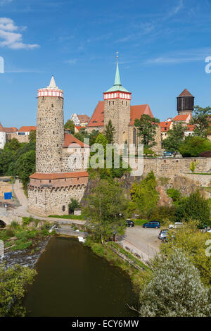 Cityscape de Bautzen sur la rivière Spree avec l'ancien aqueduc, Château Ortenburg, St Michael's Church et la Tour de l'eau Banque D'Images