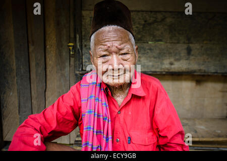 L'homme, Toraja de Sulawesi, Indonésie Banque D'Images