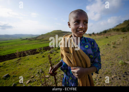 Les enfants éthiopiens dans les highlands, il l'Ethiopie Banque D'Images