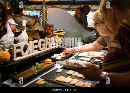 Les Grands buffets du restaurant. Narbonne. La France. La tradition sans limites ! Les Grands buffets met vous emmener en voyage e Banque D'Images