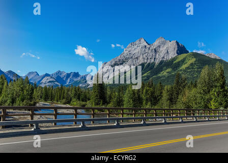 Vue à partir de la région de Kananaskis des régions rurales de l'Alberta, Canada. Banque D'Images