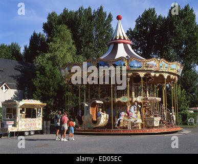 Carrousel traditionnel, Le Mont Saint-Michel, Basse-normandie, France Banque D'Images