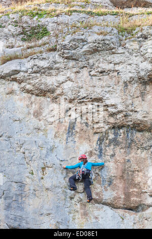 Pays de Galles, Llandudno, Great Orme, Female Rock Climber Banque D'Images