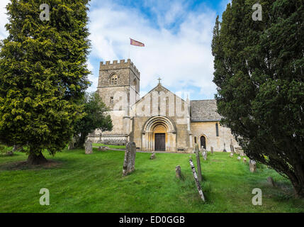 Saint Michel et tous les Anges Guiting Power Les Cotswolds Gloucestershire Angleterre Banque D'Images