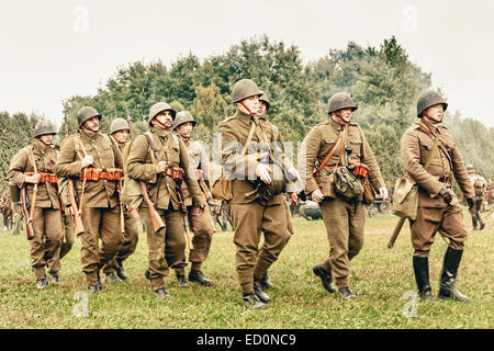 Les soldats d'infanterie POLONAISE PENDANT LA SECONDE GUERRE MONDIALE