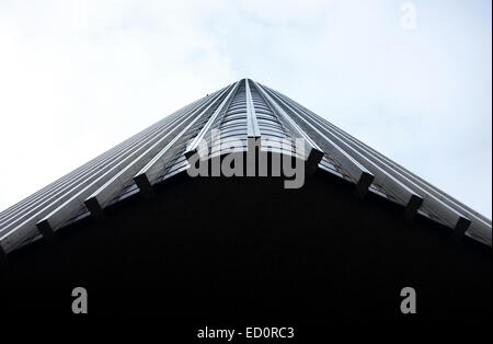 Abstract view of Tower 42, anciennement la Nat West Tower à Londres Banque D'Images