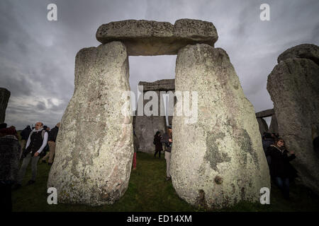 Wiltshire, Royaume-Uni. Dec 22, 2014. Stonehenge monuments de pierre préhistoriques © Guy Josse/Alamy Live News Banque D'Images