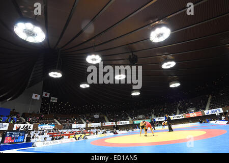 Nd Gymnase de Yoyogi, Tokyo, Japon. Dec 22, 2014. Vue générale, le 22 décembre 2014 - Lutte : Toutes le Japon au 2ème du championnat Gymnase de Yoyogi, Tokyo, Japon. © AFLO SPORT/Alamy Live News Banque D'Images