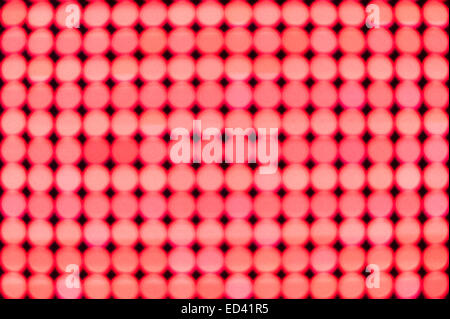 La lumière rouge de l'écran LED dans le cinéma. Banque D'Images