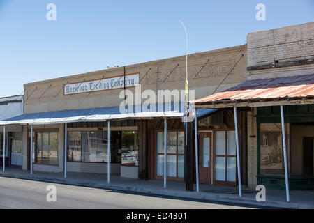 Maricopa, high street, dans la vallée centrale de la Californie, USA. Banque D'Images