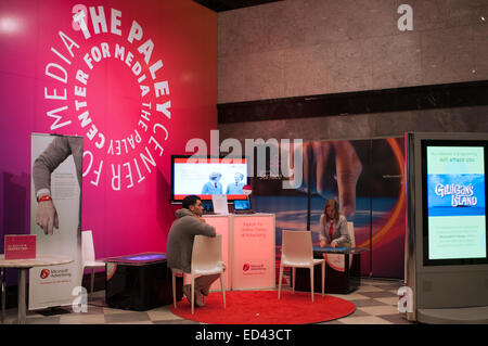 Le Paley Center for Media, NEW YORK, USA la bannière. Avec des bureaux à New York et Los Angeles, dirige la discussion sur le patrimoine culturel Banque D'Images