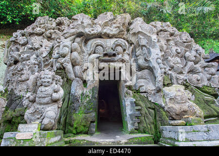 Goa Gajah Elephant Cave, Entrée, Bali, Indonésie Banque D'Images