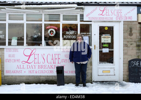 Hucknall, Nottinghamshire, Angleterre. Dec 27, 2014. Légère de dégel la dernière nuit de neige, mais temps de gel devrait se poursuivre dans les semaines et nouvel an . Credit : IFIMAGE/Alamy Live News Banque D'Images