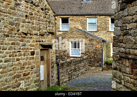 Chalets dans la région de Muker Swaledale dans le Yorkshire Dales National Park, North Yorkshire. Banque D'Images