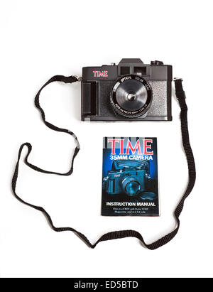 Time Magazine cadeau plastique Appareil photo sur fond blanc Banque D'Images