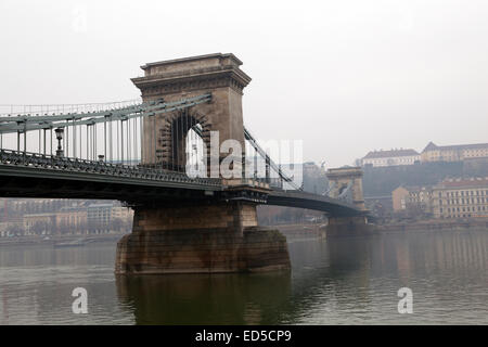 Lánchid Széchenyi, le Pont des Chaînes Banque D'Images