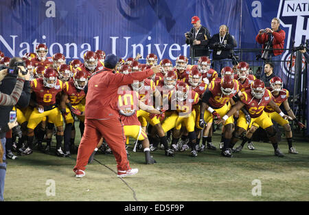 San Diego, CA, c.-à-d. USA. Dec 27, 2014. Le 27 décembre 2014 : Nebraska Cornhuskers et USC Trojans, Qualcomm Stadium de San Diego, CA. © Peter B-House Renner and Co/ZUMA/ZUMAPRESS.com/Alamy fil Live News Banque D'Images