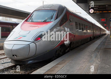 Rte.600 L'autorail de Trenitalia, Venise, Italie Banque D'Images