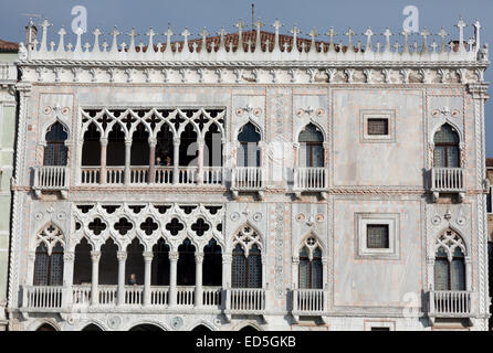 Façade de la Ca' d'Oro (correctement Palazzo Santa Sofia) palace, Grand Canal, Venise, Italie Banque D'Images