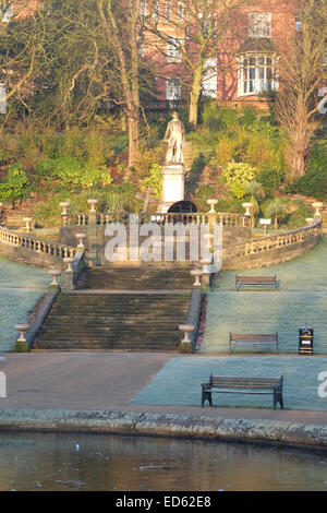 Avenham/Miller Park, Preston Lancashire par un froid matin givré Banque D'Images