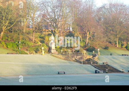 Avenham/Miller Park, Preston Lancashire par un froid matin givré Banque D'Images