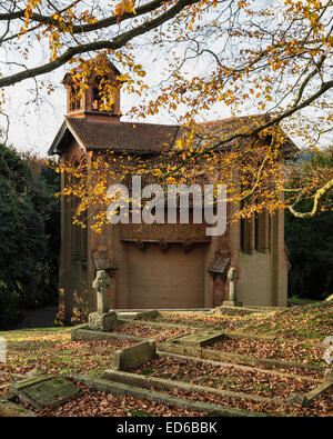 Le mouvement Arts & Crafts Watts Chapelle cimetière à Compton près de Guildford dans le Surrey datant de 1904. Banque D'Images