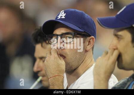 Assister à des célébrités Les Dodgers de Los Angeles v St. Louis Cardinals baseball jeu tenue au stade Dodger. Les Dodgers dfeated les cardinaux par un score final de 1-0. Avec : James Van Der Beek Où : Los Angeles, California, United States Quand : 26 Oct 201 Banque D'Images