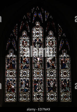 Vitraux de Heaton Butler & Bayne ; scènes du Nouveau Testament, St Jean-Baptiste, Église anglo-saxonne, Barnack, Northamptonshire Banque D'Images