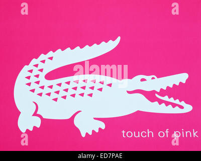 Logo Lacoste sur boîte-cadeau Banque D'Images