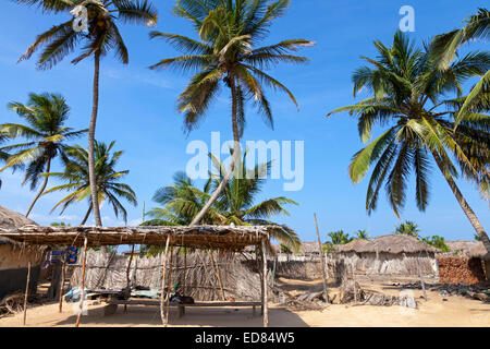 Ada Foah village de pêcheurs, d'Accra, Ghana, Afrique Banque D'Images