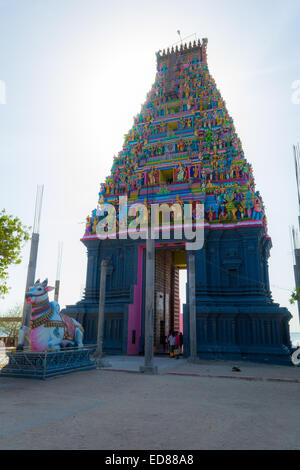 Île de Nainativu, dans le district de Jaffna, Sri Lanka : temple hindou de Naga Pooshani Amman Banque D'Images